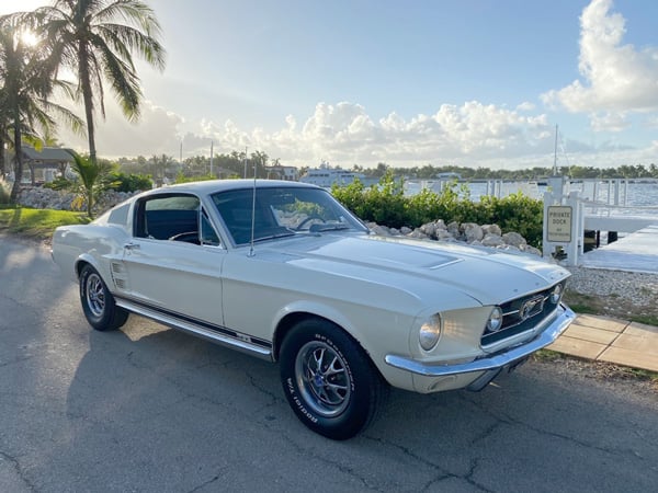 1967-Mustang-GT-2